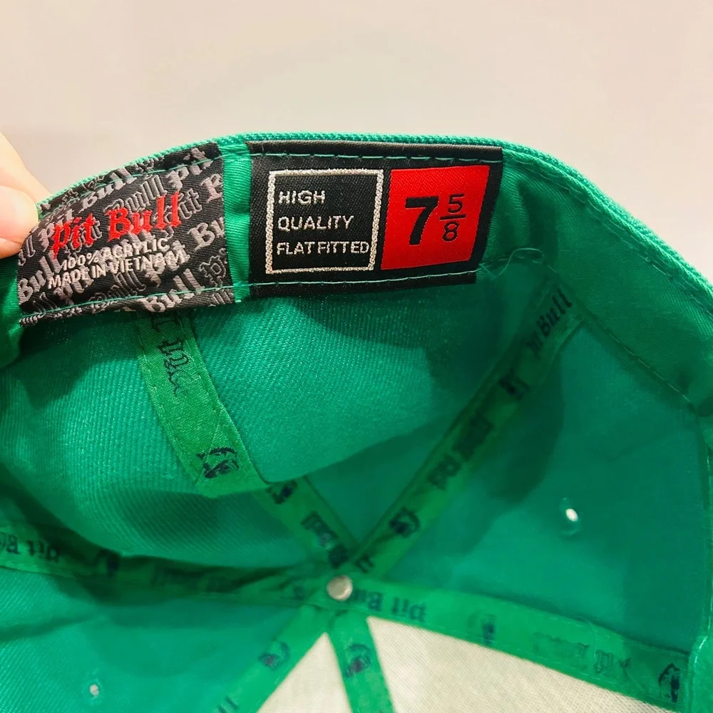 Pit Bull Fitted Hat Mens 7 5/8 Green Embroidered B Logo Flat Brim‎ Cap